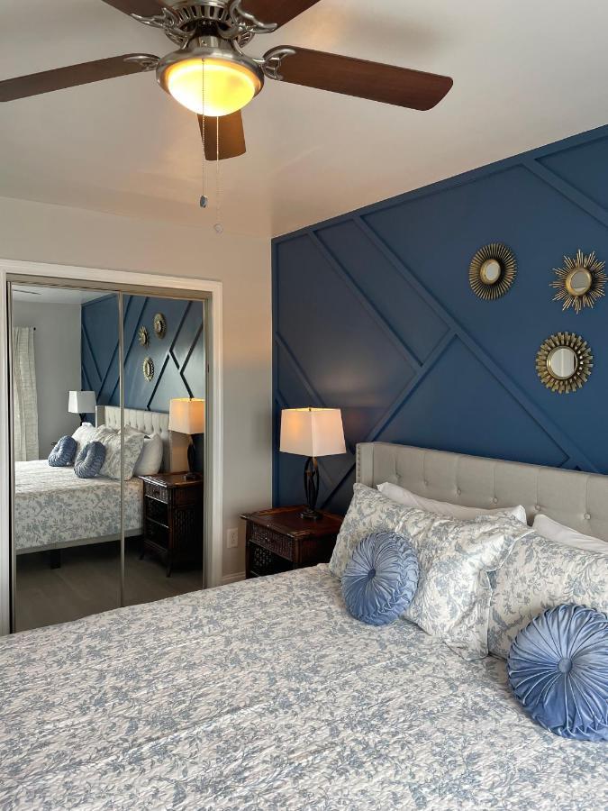 ☆Live On The Water! Lake Palmetto Palm W/ Patio - 10Min To Downtown & Beaches☆ 查尔斯顿 外观 照片